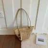 Bolsa de Palha Grande Capacidade Estilo Francês, Bolsa de Ombro Vazada de Luxo Leve, Design de Nicho, Textura de Alta Qualidade, Bolsa para Mãe e Filha para o Dia a Dia