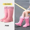 Botas de água altas e estilosas, galochas, botas curtas impermeáveis de cano médio, antiderrapantes, resistentes ao desgaste, sapatos de borracha para cozinha, galochas femininas quentes