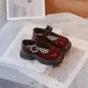 Zapatos Negros Individuales para Niñas, Zapatos Pequeños de Cuero para Niños, Nuevo Estilo Primavera y Otoño 2024, Mocasines de Estilo Británico para Niños Medianos y Grandes, Zapatos Escolares