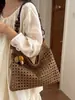 Yuezi 2026 Bolsos de Hombro Versátiles para el Trabajo de Moda de Verano con un Toque Relajado, Gran Capacidad, Bolso Tejido Hueco