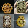 Venta al por mayor de fábrica de piezas de jade Xiu de estilo antiguo con tallado hueco, colgantes de jade con cara de animal de dragón y fénix, y adornos colgantes de jade, directo del fabricante