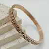 Pulseira de Aço Titânio Aço Inoxidável Europeia e Americana Transfronteiriça de Luxo Vintage com Padrão de Grande Muralha Joias de Luxo de Nicho Atacado