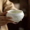 Bandeja de Cerâmica Verde Sombra Embossada Feita à Mão Bandeja para Gaiwan Conjunto de Chá Kung Fu Celadon Xícara do Anfitrião Xícara de Degustação Xícara de Chá Xícara da Feira