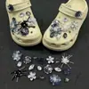 Compatible con accesorios para zapatos perforados, dijes de zapatos elegantes, accesorios de alta gama para bricolaje de perlas y metal, diamantes decorativos desmontables