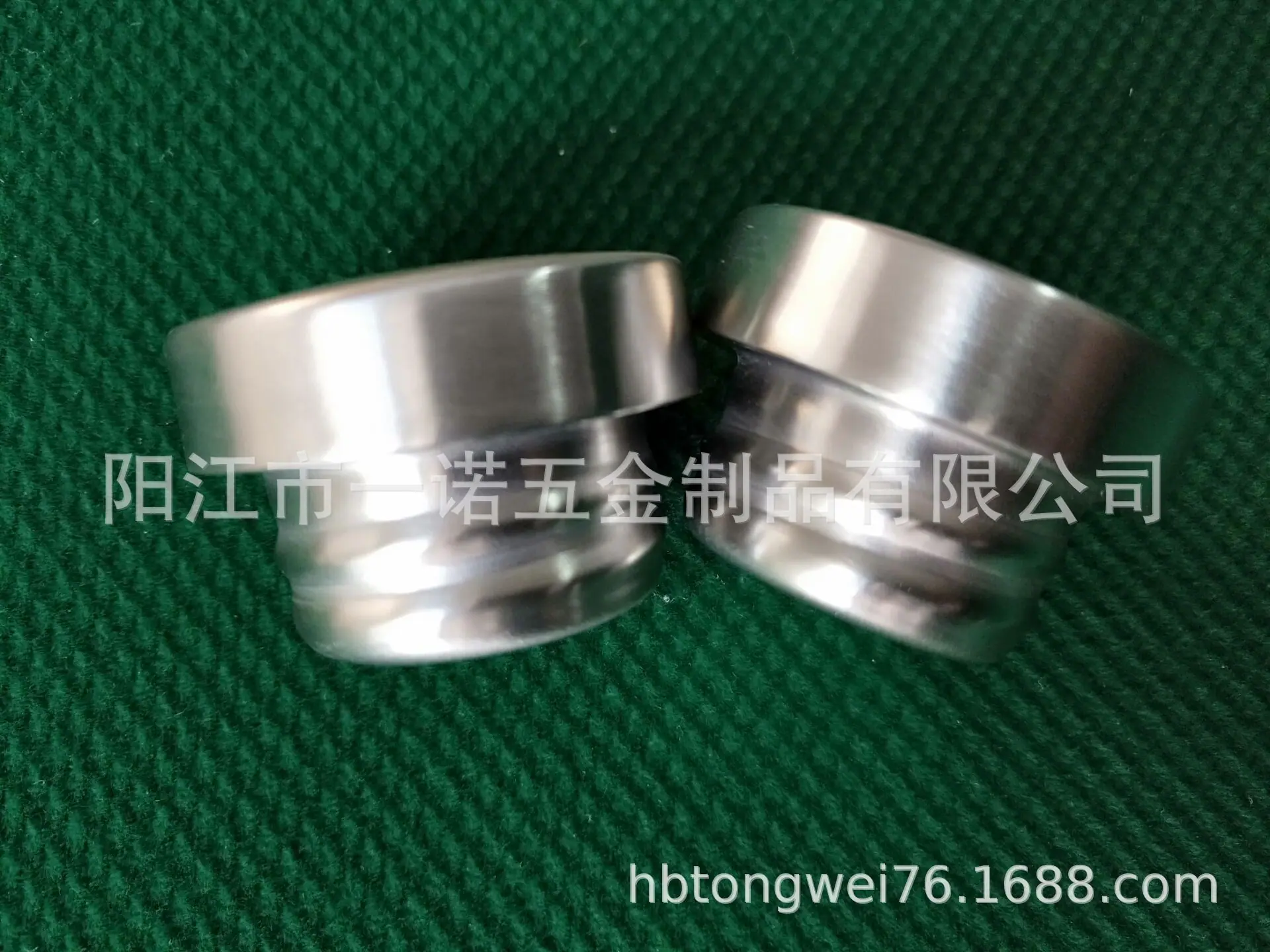 杯盖保温杯盖20190121E材料304,表面砂光,空心的，