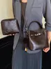 Bolso de hombro retro de nicho transfronterizo para mujer, nuevo bolso cruzado de moda otoño 2026, bolso tipo cubo tote elegante y moderno