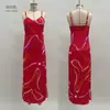 Moda Feminina de Verão 2025 Amazon Transfronteiriça Europeia e Americana Vestido Sexy Estampado com Decote V e Fenda Estilo Hot Girl