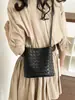Bolsa Saco Dopamina de Design de Nicho de Alto Valor Estilo Novo Primavera 2026 Bolsa Tecida Feminina Bolsa de Ombro Único Transversal Feminina