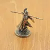 Modelo de juguete sólido de cobre retro de soldado espartano para regalos de niños, juegos de escritorio, piezas de ajedrez, adornos, venta al por mayor