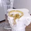 Anillo Abierto de Mariposa Rosa de Zirconia con Diamantes Completos Vintage Nicho de Gama Alta Personalizado Anillo Apilable