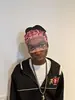 Nuevo gorro de punto de moda estilo cross-border, estilo retro oscuro Y2K con decoración de metal de remaches, gorro de punto cálido al por mayor
