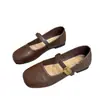 Zapatos Mary Jane Retro Populares y de Moda para Mujer, Otoño 2026 Nuevos de Tacón Bajo Suela Suave Versátiles para Viajar Zapatos Pequeños de Cuero con Suela Suave