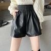 Shorts de couro para mulheres plus size 2023 novo outono e inverno soltos tamanho grande emagrecedor casaco moda estilo coreano calças de couro de linha A