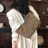 Bolsa de Mão Grande Capacidade Casual Super Popular Versátil Bolsa de Ombro Feminina para o Dia a Dia Tote Camurça Moda Outono 2026