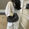 Bolsa Outono High-end Niche Bolsa Mensageiro Feminina 2024 Novo Estilo Simples Bolsa Tote de Jeans Simples Bolsa de Ombro Simples