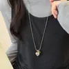 Nuevo collar de perlas con forma de corazón estilo coreano, cadena para la clavícula de diseño nicho más vendido 2026, accesorio de cuello moderno y versátil al por mayor