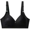 Novo sutiã feminino plus size, sem aro, confortável, respirável e com sustentação, com bojos finos e acabamento liso, projetado para silhuetas mais cheias.