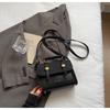 Bolso Mensajero Pequeño Cuadrado de Mano Simple para Mujer Verano 2026 Nuevo Bolso de Hombro Versátil Bolso de Hombro Cruzado de Gama Alta