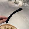 Pinza de plátano sencilla y elegante para la parte posterior de la cabeza, pinza para cola de caballo femenina, pinza vertical para tocado, pinza para el cabello Morandi grande con volumen mínimo.
