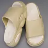 Zapatillas de Verano de Alta Calidad de Goma y Plástico de 4CM con Sensación de Deslizamiento, Costuras Arcoíris, Personalizables, Ligeras para Hombre