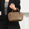 Bolso de Mano de Moda Verano 2026 Diseño de Nicho Europeo y Americano para Mujer, Estilo Minimalista Bolso de Hombro y Cruzado Diario