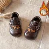 Sapatos Brogue Birkenstock Estilo Coreano para Meninas Outono/Inverno 2026 Mais Vendidos Sapatos Individuais para Meninas Estilo Britânico Solado Macio Antiderrapante Sapatos Pequenos de Couro