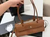 Bolso Estilo Chanel 26S Baguette Bolso de Hombro de Piel Genuina Bolso de Axila Acolchado Versión de Alta Gama Bolso de Mano con Patrón de Grano Bolso Bowling