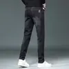 Jeans Azuis Masculinos de Outono, Corte Reto Solto, Marca Americana Nova Tendência 2026, Calças Casuais Elásticas Versáteis