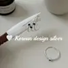 Nueva joyería cool y elegante estilo ins coreano, anillo retorcido de plata de ley S925 con circón azul, diseño simple y elegante