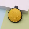 Chaveiro Redondo de Couro Pronto de Fábrica Pingente de Bolsa Rosto Sorridente Criativo Chaveiro de Carro Pingente de Mochila Escolar