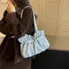 Bolso de mujer nuevo, único y moderno, con diseño plisado, bolso de mano versátil 2026, bolso tote para el trabajo, bolso de hombro de lunares