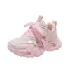Tenis para Niña 2026 Verano Nuevo Modelo Suela Suave Ligeros Antideslizantes Modernos Versátiles Casuales Zapatos Tipo Papá para Niños Mayores