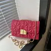 Bolso de mujer 2024, nuevo bolso de hombro con cadena rómbica, de nicho textil, combinable, bandolera pequeña cuadrada de moda.