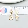 Colgante de aleación de cinco colores de animal de dibujos animados gato, 100 unidades mixtas, accesorios para pulsera y collar DIY