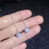 Pendientes Populares de Plata de Ley S925 con Moissanita de Xiaohongshu Clásicos de Cuatro Garras Super Brillantes Lujo Accesible Pendientes Versátiles de Gama Alta para Mujeres