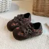 Zapatos de Cuero Suave Cómodos para Niñas 2026 Otoño/Invierno Nuevo Estilo Moda Infantil Elegantes Zapatos de Princesa para Niños Medianos y Mayores Mary Janes