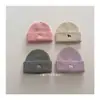 Chapéu de Lã Tricotado Infantil Estilo Merlot para Outono e Inverno com Simples Design de Pônei Bordado, Quente Proteção de Orelhas para Clima Frio