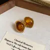 Pendientes Geométricos de Pétalo de Aguja de Plata Maillard Vintage, Estilo Sencillo de Nicho, Pendientes Versátiles con un Toque de Lujo Ligero y de Alta Gama
