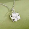 Collar de Flor de Jazmín para Mujer, Accesorio Colgante Versátil de Gama Alta de Nicho, Regalo para Novia para el Festival Qixi 2026