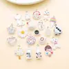 Set Mixto de 20 Divertidos Colgantes de Resina Blanca para Comida Simulación de Donut Fruta Corazón Accesorios para Joyería DIY