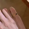 Anillo de Flor de Iris Estilo Palacio Retro para Mujer, Elegante Diseño de Nicho, Anillo Versátil de Gama Alta, Anillo de Cola con Diseño de Nicho para Mujer