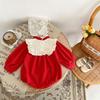 2026 Primavera Año Nuevo Rojo Bebé Niña Mameluco de Waffle Color Bloque Body Traje Triangular para Gatear