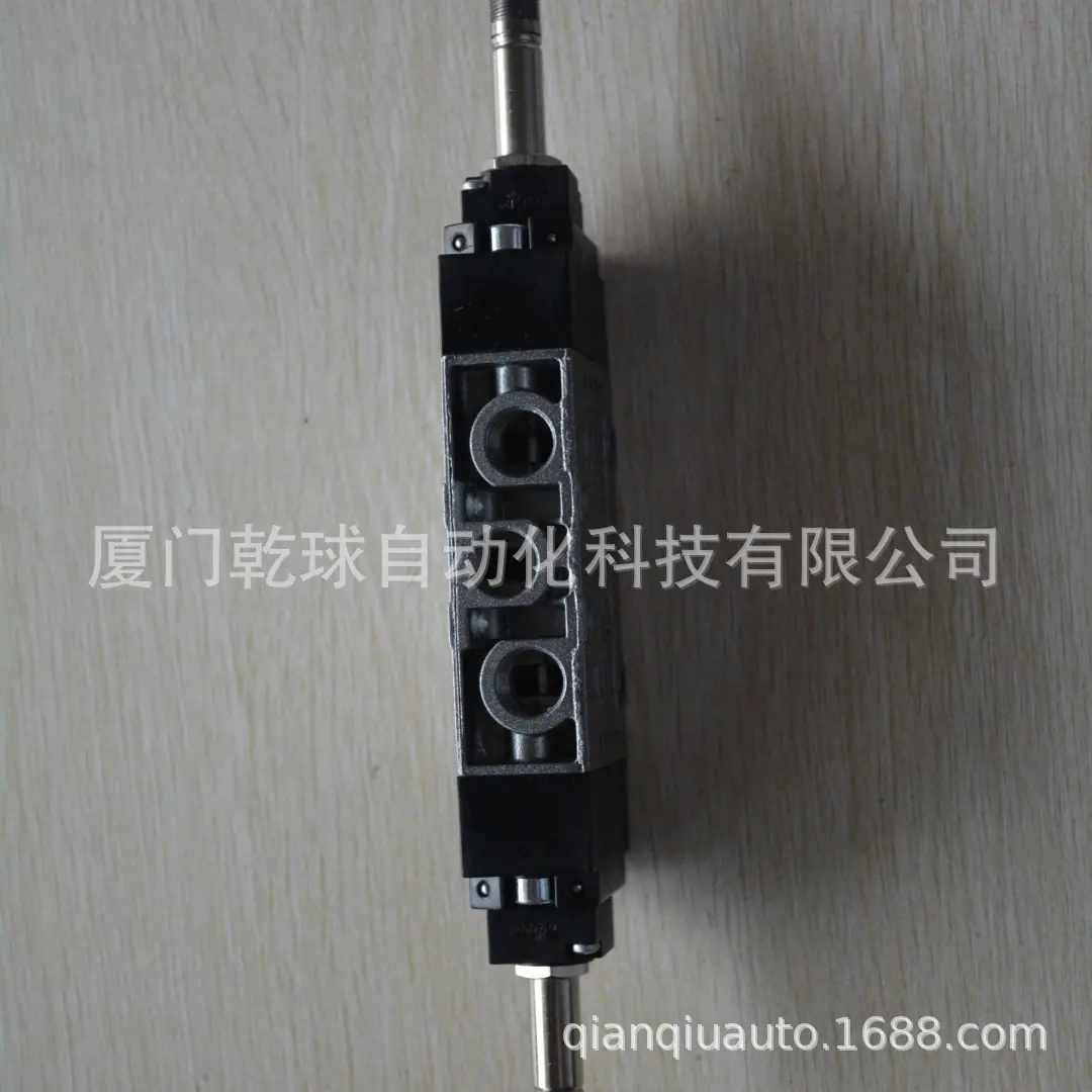 优尼尔90.jpg