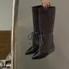Botines decorativos de moda retro con punta para mujer, nueva colección otoño/invierno 2026, con un diseño único de patchwork que crea un efecto adelgazante