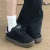 Sapatos de pão de design de nicho de alto valor sapatos estampados de leopardo estilo universitário estudante versátil cano baixo sapatos brancos femininos