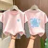 Camiseta de manga longa 100% algodão para meninas, nova para primavera e outono, camisa de base infantil, tamanho médio e grande, blusa infantil de duas peças falsas com desenho