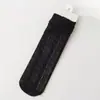 Meias Femininas Primavera e Verão Finas Estilo Princesa Renda Renda Empilhada Absorventes de Suor Respiráveis Malha Confortáveis Meias de Comprimento Médio Versáteis