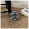 Bolsa redonda pequeña de encaje para mujer 2026 nueva moda elegante bolso de hombro simple fresco cadena bordada bolso cruzado para teléfono