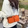 Nova Bolsa Feminina de Verão 2026, Leve, Fashion e Versátil, de Nicho, Bolsa de Ombro Transversal para Uso Externo, Bolsa Impermeável de Nylon
