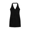 Vestido sexy de tirantes halter puramente seductor para mujeres petite, entallado a la cintura, adelgazante, minivestido bodycon negro, estilo de verano